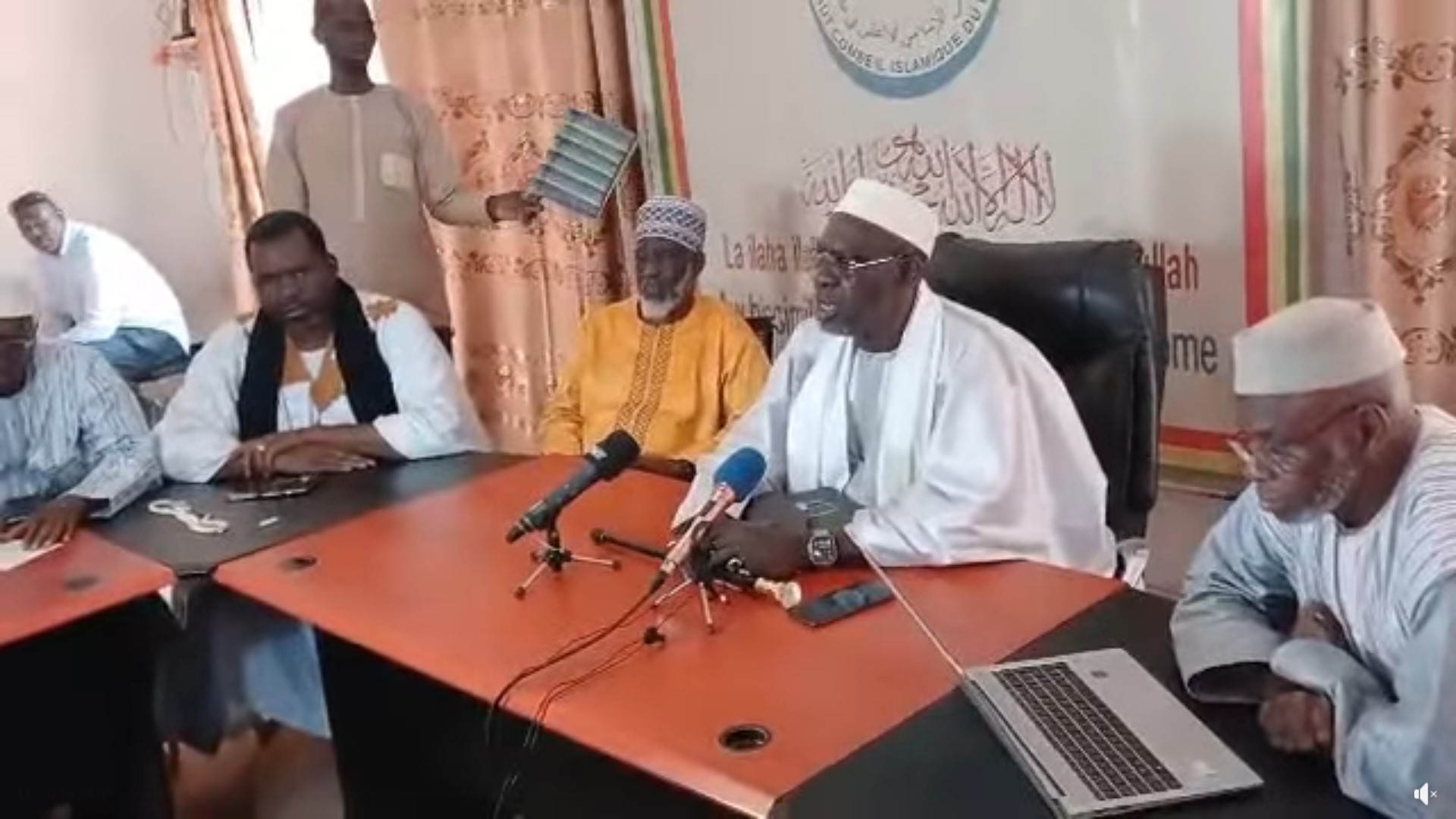 Tensions Mali-Algérie : Le Haut Conseil Islamique appelle au dialogue après la destruction d’un drone